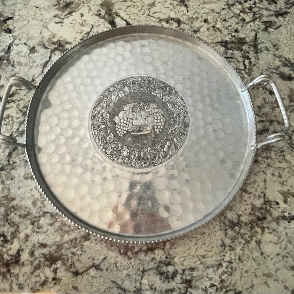 Vintage Cromwell Hand Wrought Aluminum Fruit Basket Serving Tray 15"